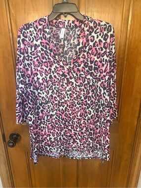 Honeyme Pink and Black Leopard Print V-Neck Tunic